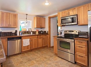 1520 Mill Creek Dr, Prospect, OR 97536