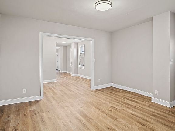 Living Room (alt view)