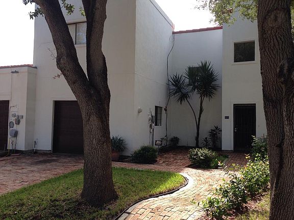 2nd image of 125 W Shasta Ave