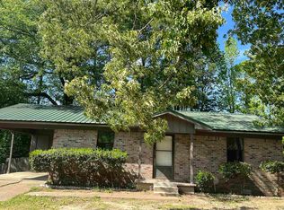 1714 Walnut St, Arkadelphia, AR 71923