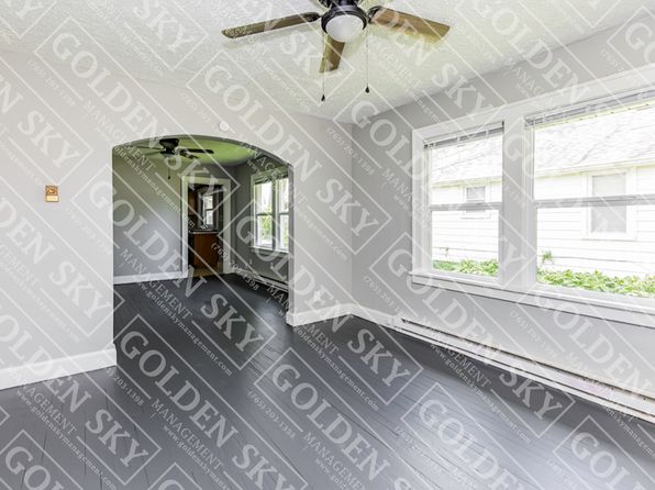 1117 W 14th St, Muncie, IN 47302