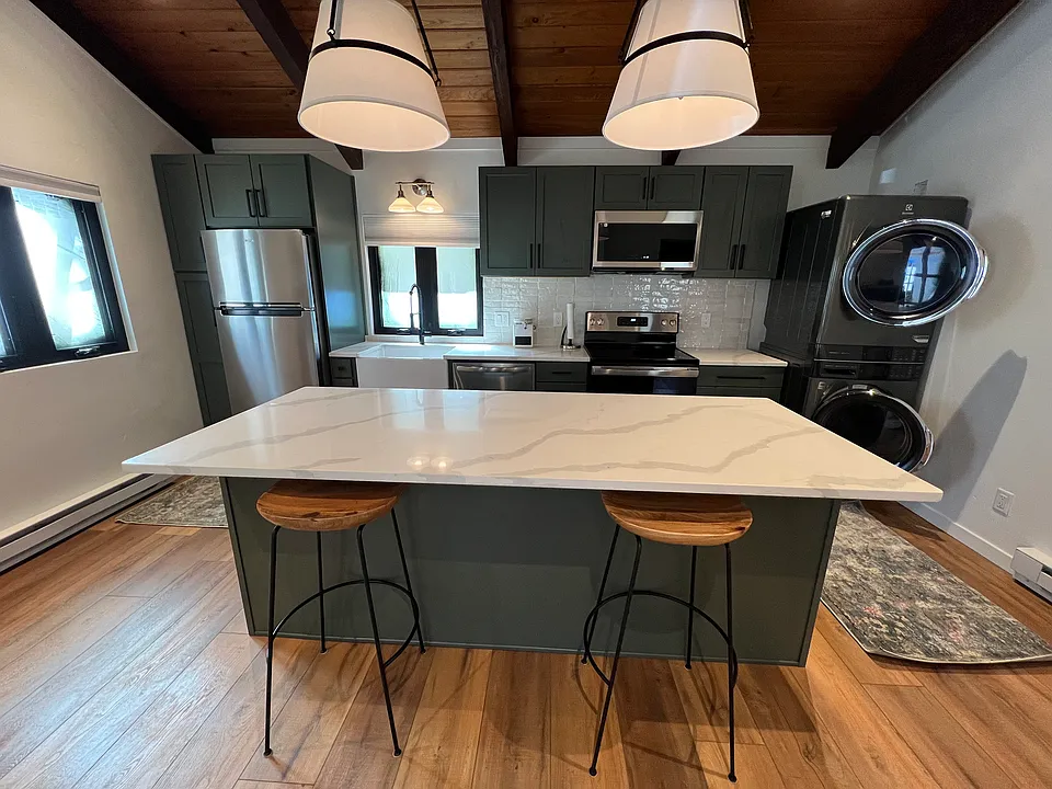 2512 Val Disere Cir