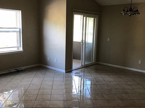 4th image of 15215 Amberly Dr APT 905