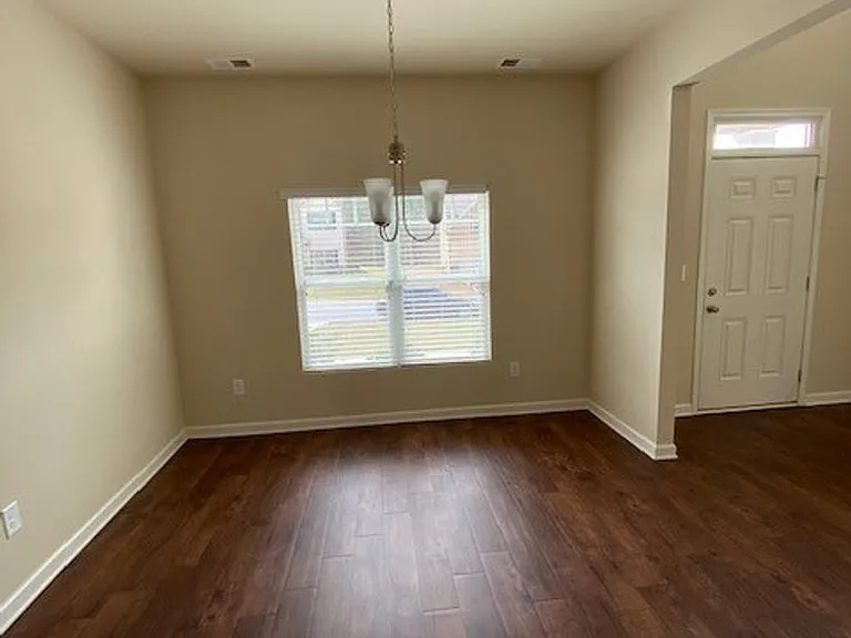 4702 Southwind Rd — Photo 14