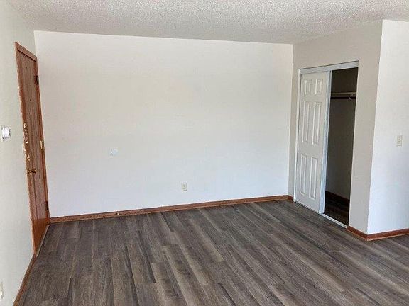 2nd image of 5612 7th St NE #2B-1Ba-800Sqft
