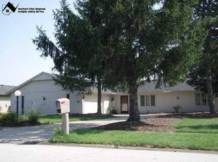 15239 Forest Park Dr, Strongsville, OH 44136