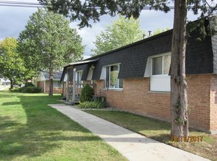 906 E Bellows St APT A, Mount Pleasant, MI 48858