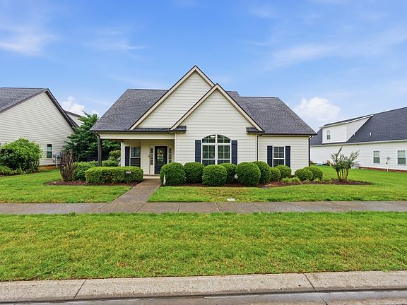 3rd image of 2628 Cason Ln