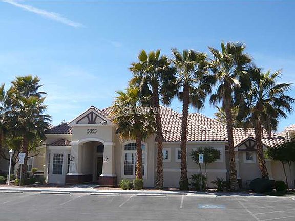 2nd image of 5855 Valley Dr Unit 1003