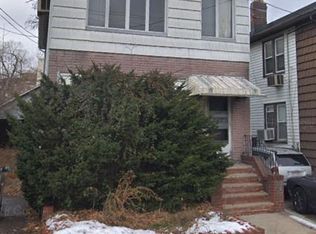 13-24 126th St FLOOR 2, College Pt, NY 11356