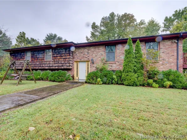 7007 Highway 31 E, Sellersburg, IN 47172