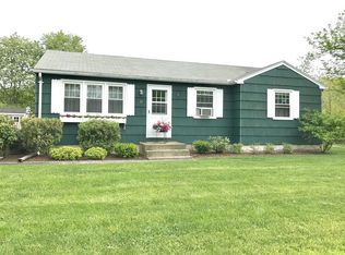 18 Nottingham Rd, Oxford, MA 01540