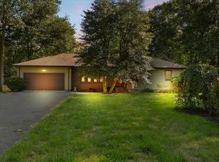 95 Christopher Cir, Westport, MA 02790