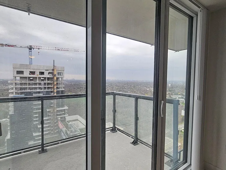 30 Inn On The Park Dr #4101 — Photo 7
