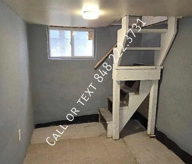 559 Groom St #1ST FL — Photo 16