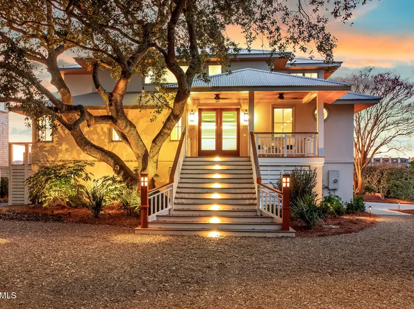 33 W Henderson Street, Wrightsville Beach, NC 28480