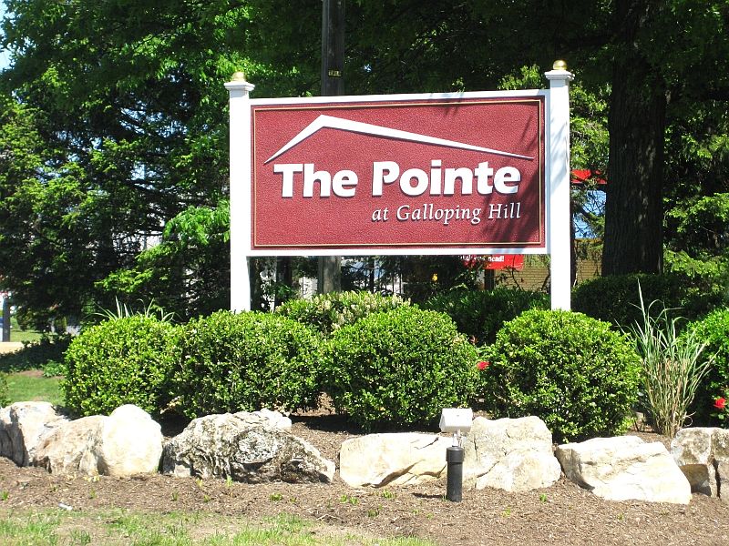 Entrance Sign