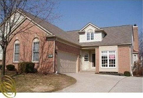 1st image of 39726 Muirfield Ln