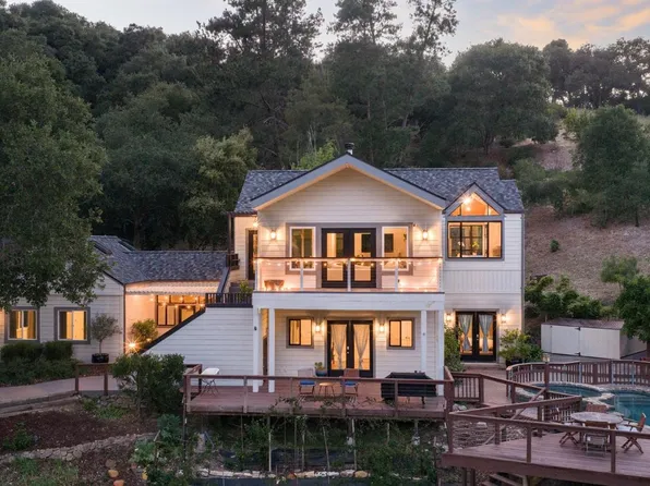 31315 Via La Naranga, Carmel Valley, CA 93924