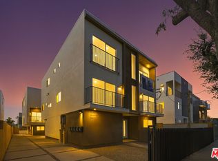 5651 Case Ave, North Hollywood, CA 91601