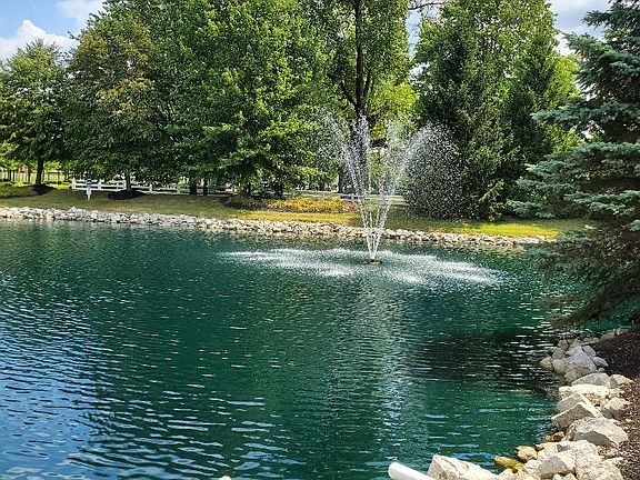 4th image of 3517 Orchard Lake Dr