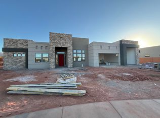 562 W 30 S, Ivins, UT 84738