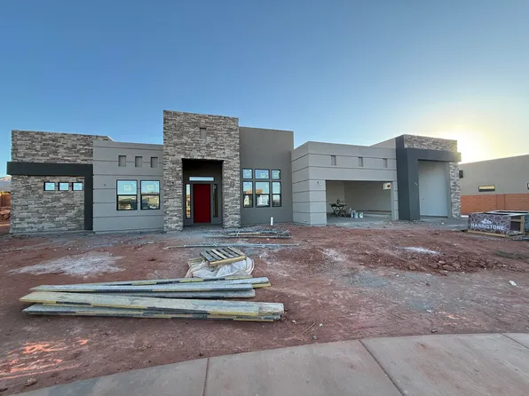 562 W 30 S, Ivins, UT 84738