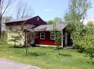 14 Parker Ave, Northfield, MA 01360