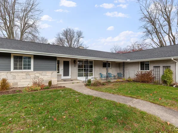 1102 N River Ct, Tecumseh, MI 49286