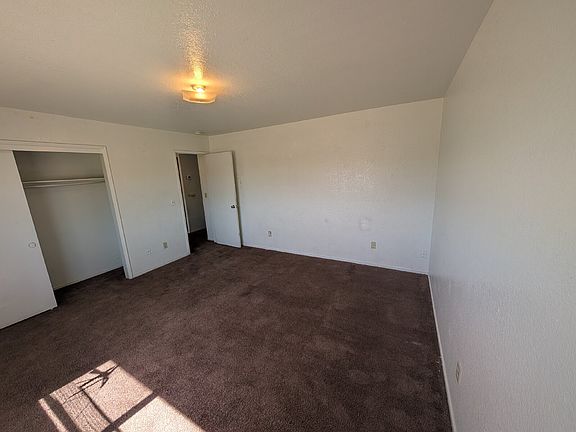 4th image of 1409 Tomah Ave #B