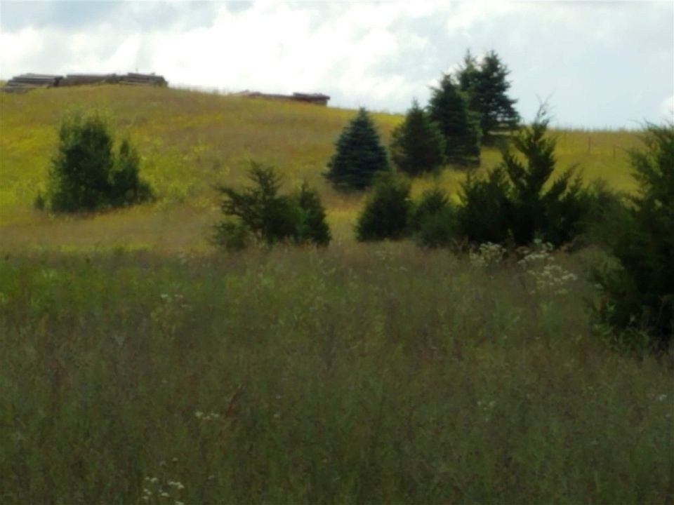2nd image of N3840 11th Ave