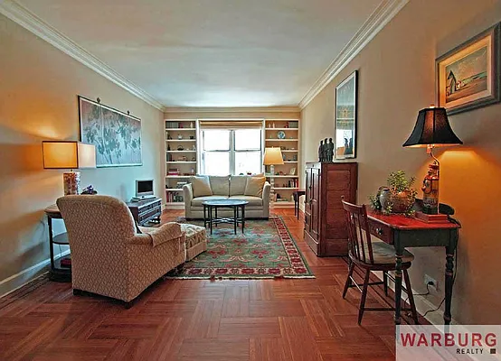 Sold by Warburg | media 14