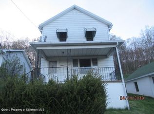 705 Cemetery St, Mayfield, PA 18433