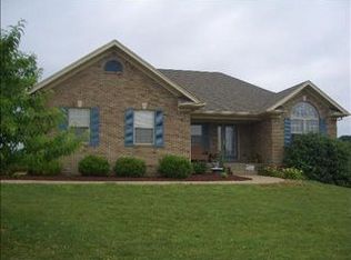 8528 Corydon Ridge Rd, Lanesville, IN 47136