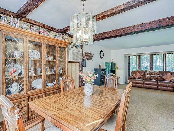 5th image of 1 Gatewood Dr