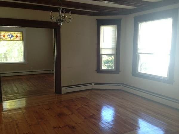 1st image of 81 Blossom St