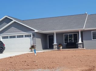 2040 Antelope Trl, Kaukauna, WI 54130