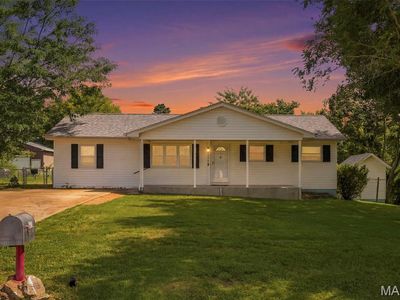 5428 Terry Dr, High Ridge, MO, 63049