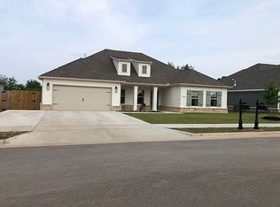 304 Dobson St, Pea Ridge, AR 72751