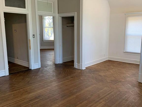 5th image of 515 Washington Ave #B