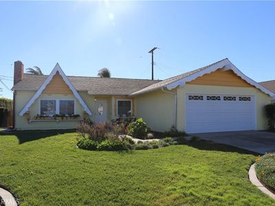 8472 Rembrandt Dr, Huntington Beach, CA, 92647