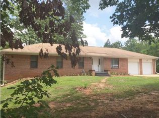 101 Magnolia St, Grove Hill, AL 36451