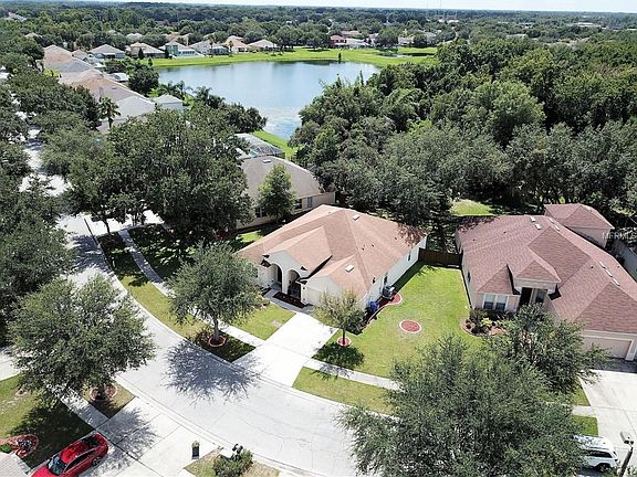 5th image of 11525 Grove Arcade Dr