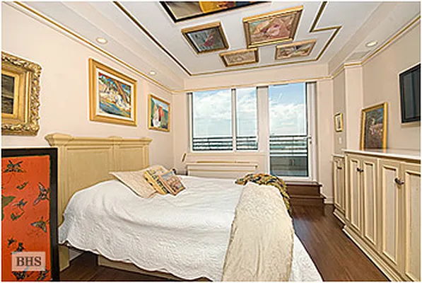 Sold by Brown Harris Stevens | media 16