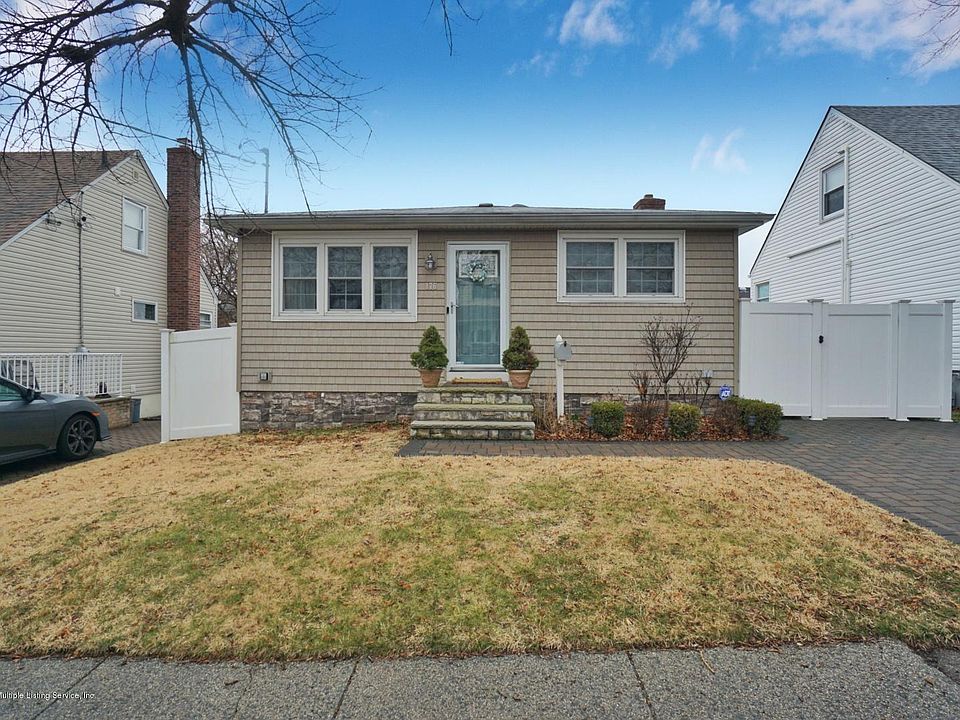1st image of 176 Atlantic Ave