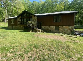 1139 Ridgeview Dr, Clinton, TN 37716