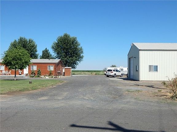4th image of 5735 Road L SE