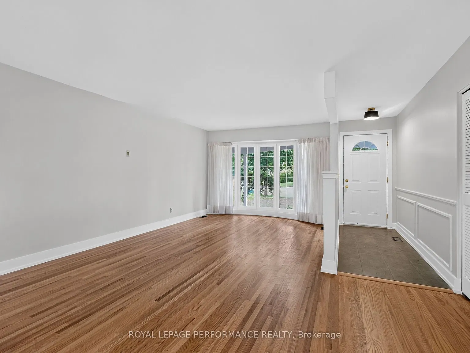 3 bed, $3,600 — Photo 4