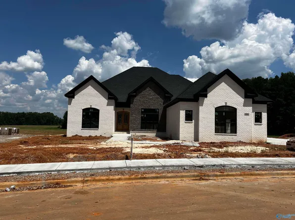 113 Poplar Grove Trl, Madison, AL 35756