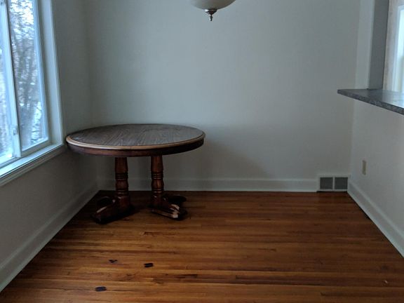 5th image of 308 E Brownell St